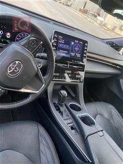 تويوتا أفالون